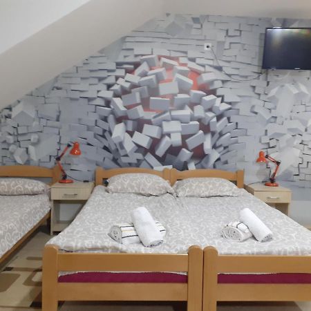 Apartamento Nadja Novi Sad Exterior foto