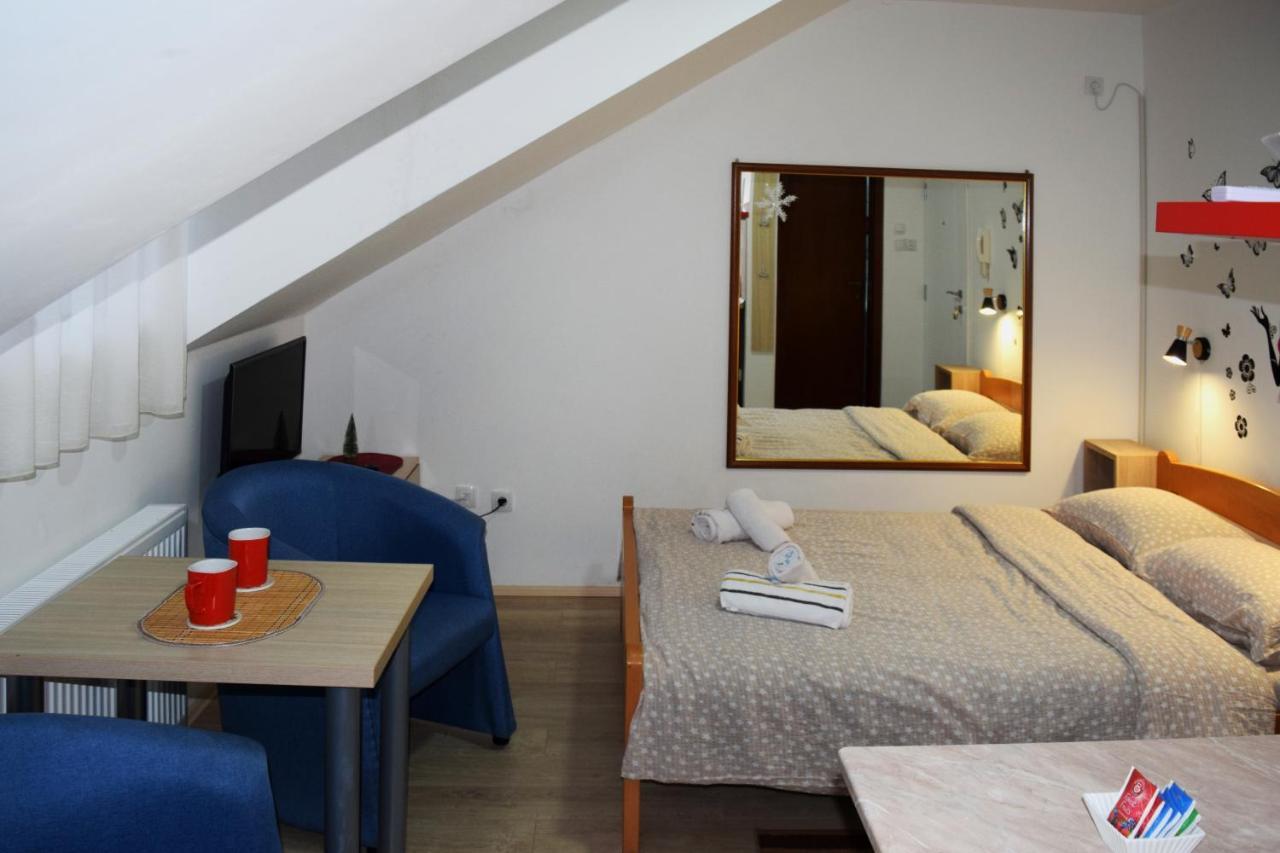 Apartamento Nadja Novi Sad Exterior foto