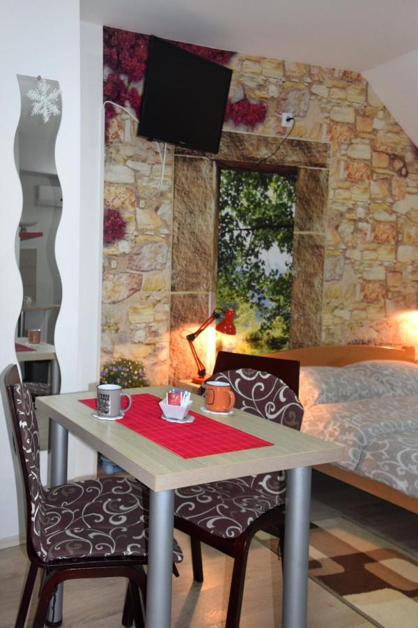 Apartamento Nadja Novi Sad Exterior foto