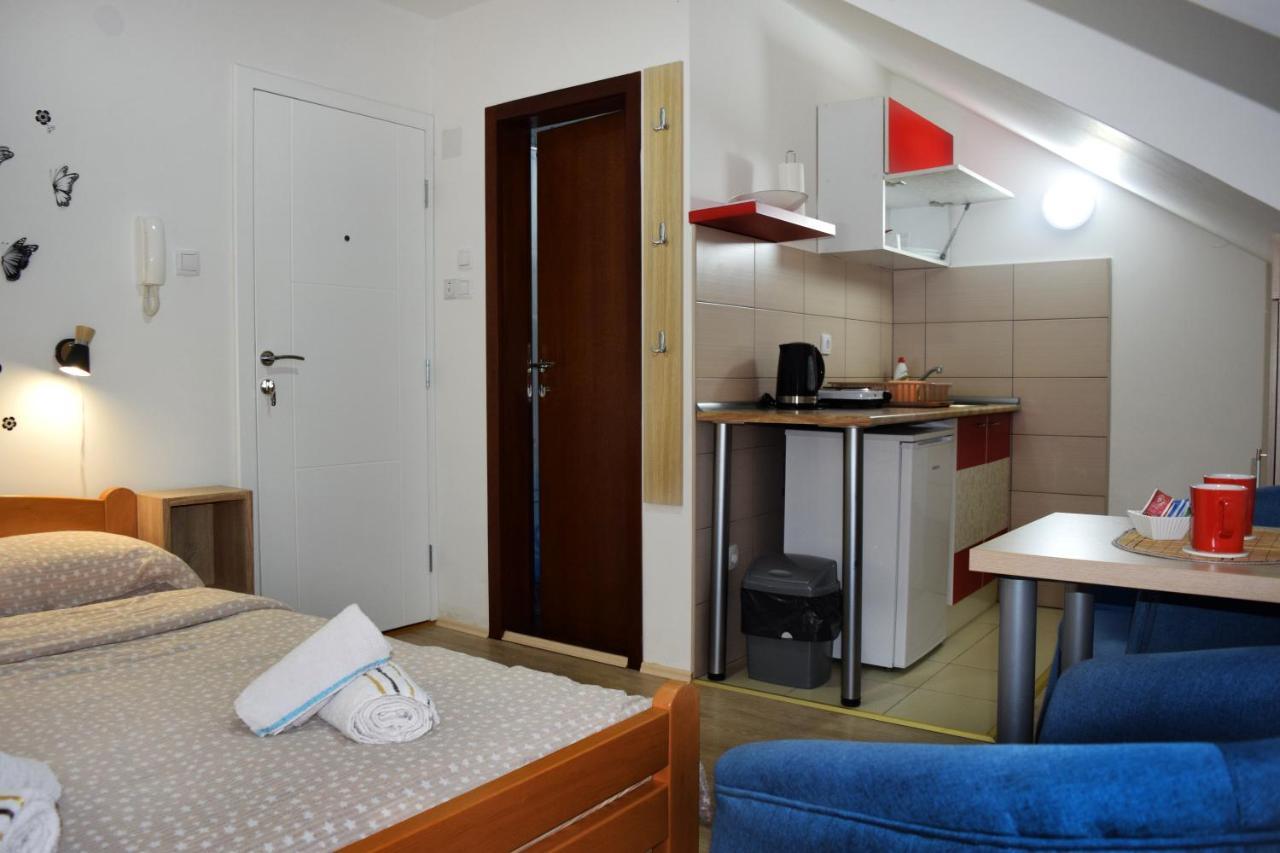 Apartamento Nadja Novi Sad Exterior foto