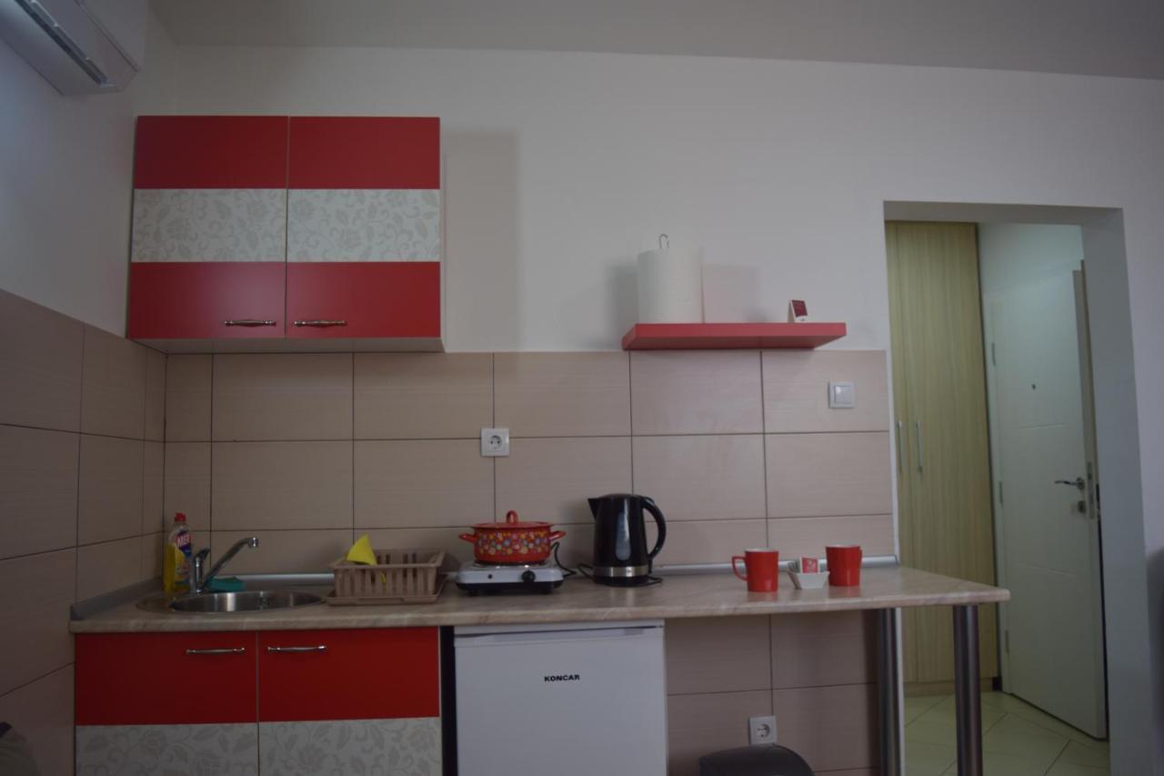 Apartamento Nadja Novi Sad Exterior foto